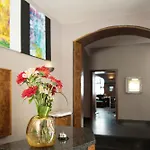 Hotel Deutsches Theater Stadtzentrum 4*