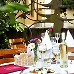 Deutsches Theater Stadtzentrum Hotel 4*