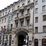 Deutsches Theater Stadtzentrum Hotel 4*