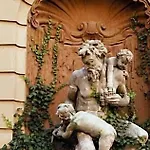 호텔 도이체스 씨어터 슈타트젠트럼