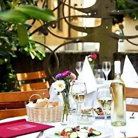 Deutsches Theater Stadtzentrum Hotel 4*