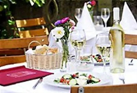 Deutsches Theater Stadtzentrum 4* Munich