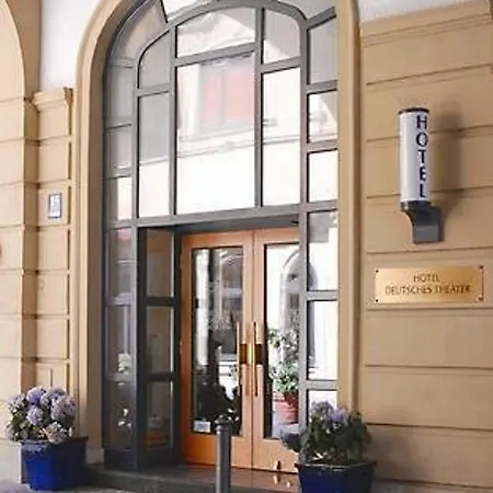 Deutsches Theater Stadtzentrum Hotel 4*